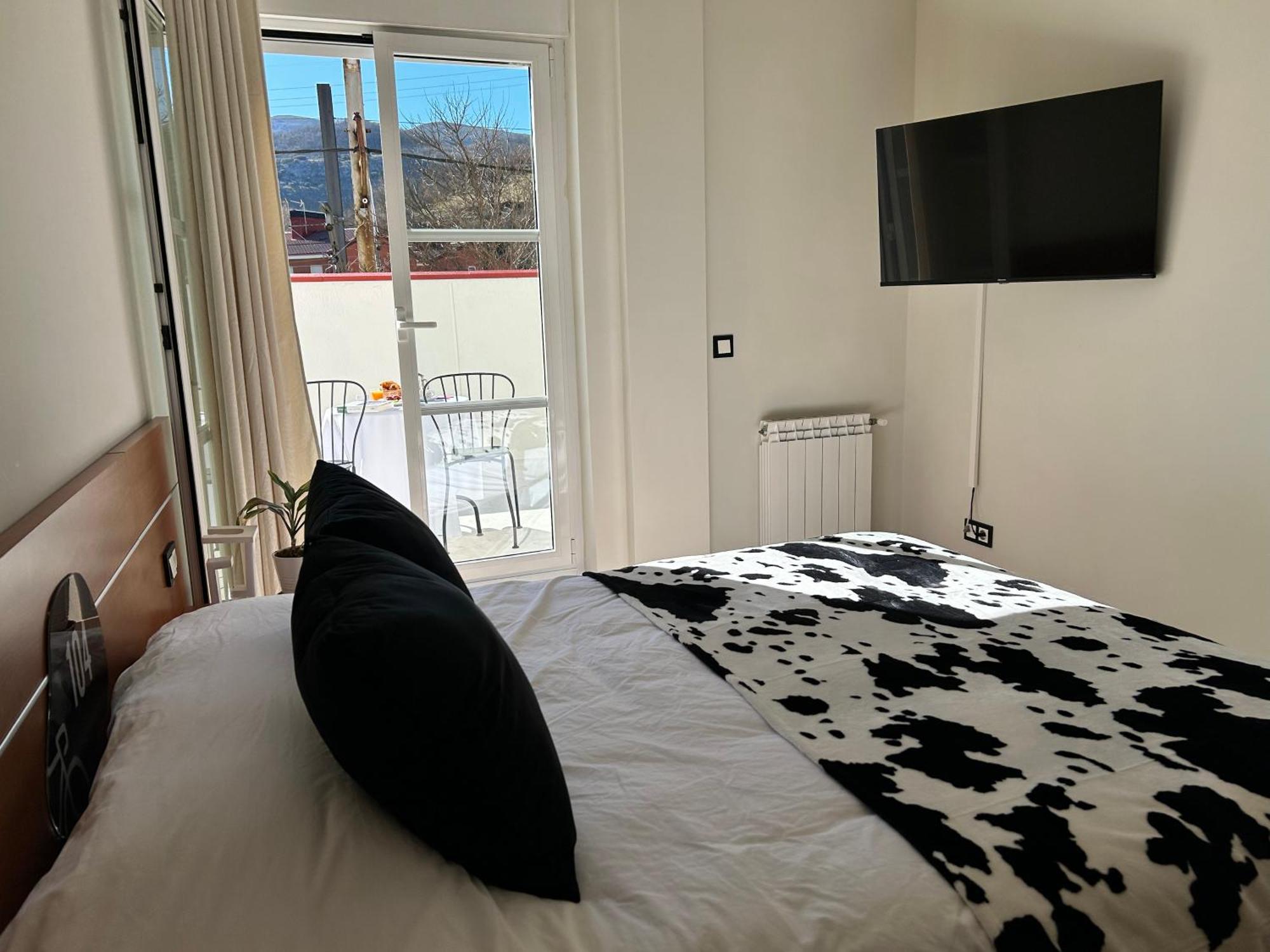 Bicis & Vacas Hotel La Pola de Gordon Kültér fotó